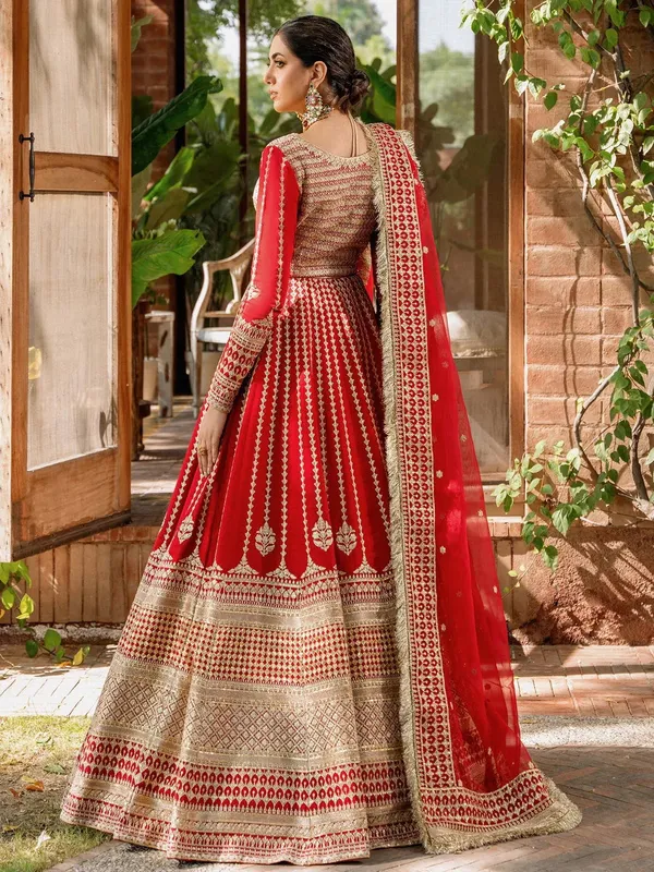 Akbar Aslam Raw Silk – view 1 – Poshaq
