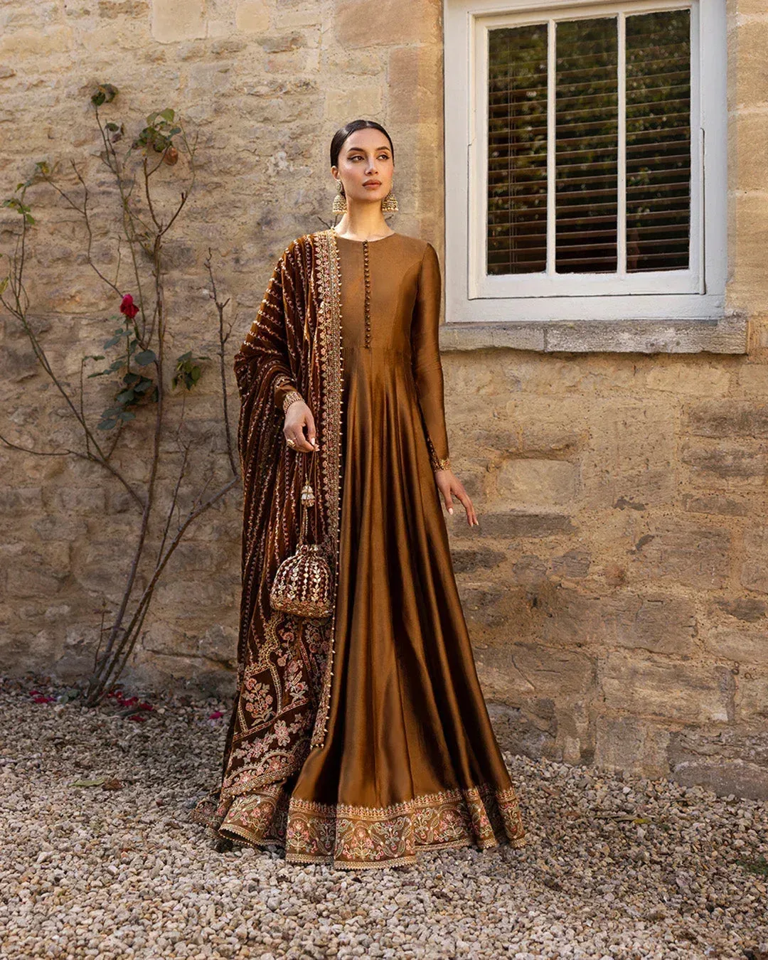 Faiza Saqlain Adeen Formals Brown Velvet – view 4 – Poshaq