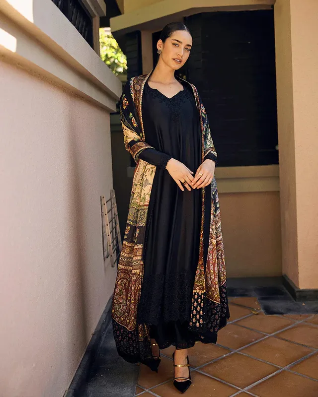 Faiza Saqlain Carmela Luxury Pret Black Silk – view 1 – Poshaq