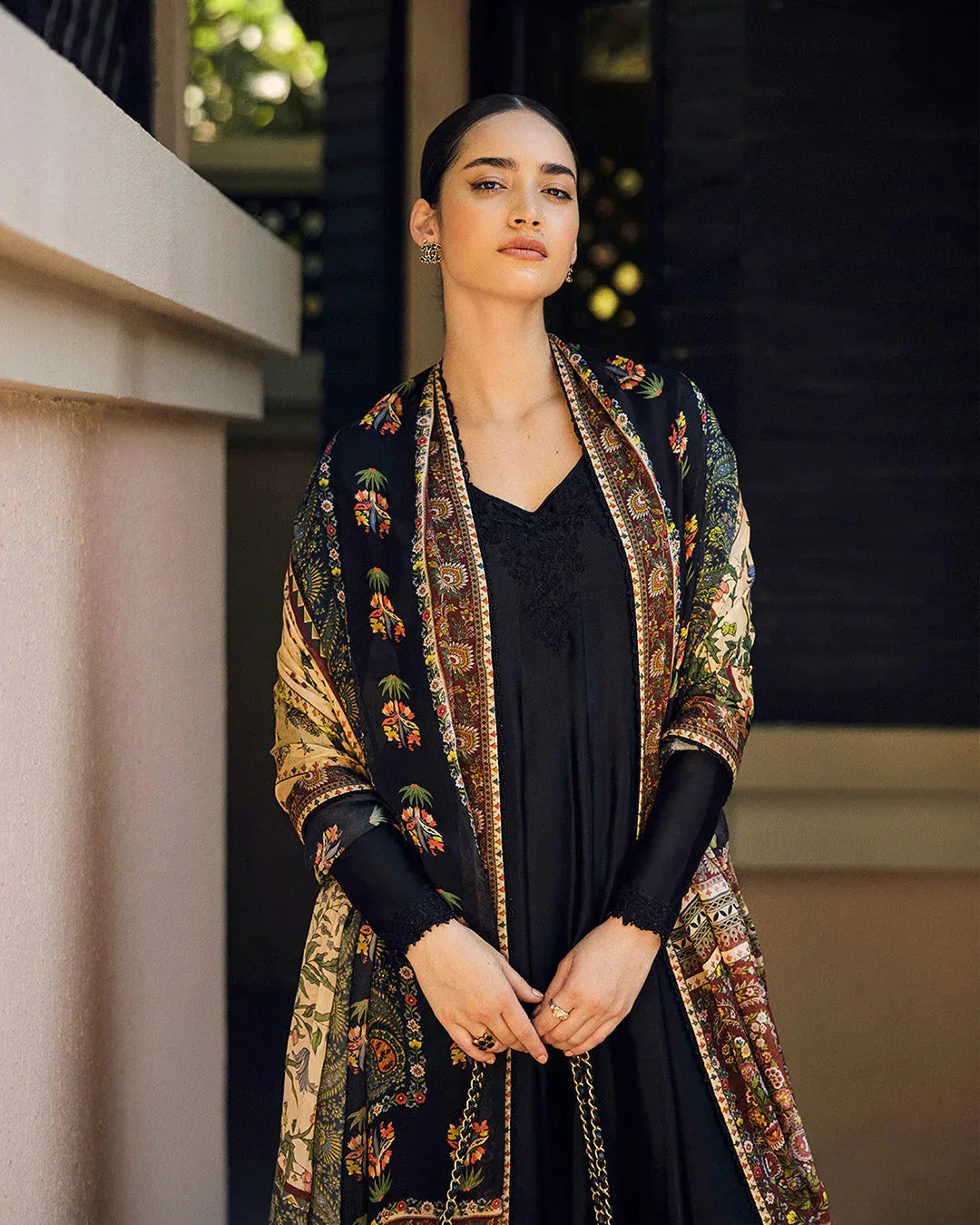 Faiza Saqlain Carmela Luxury Pret Black Silk – view 4 – Poshaq