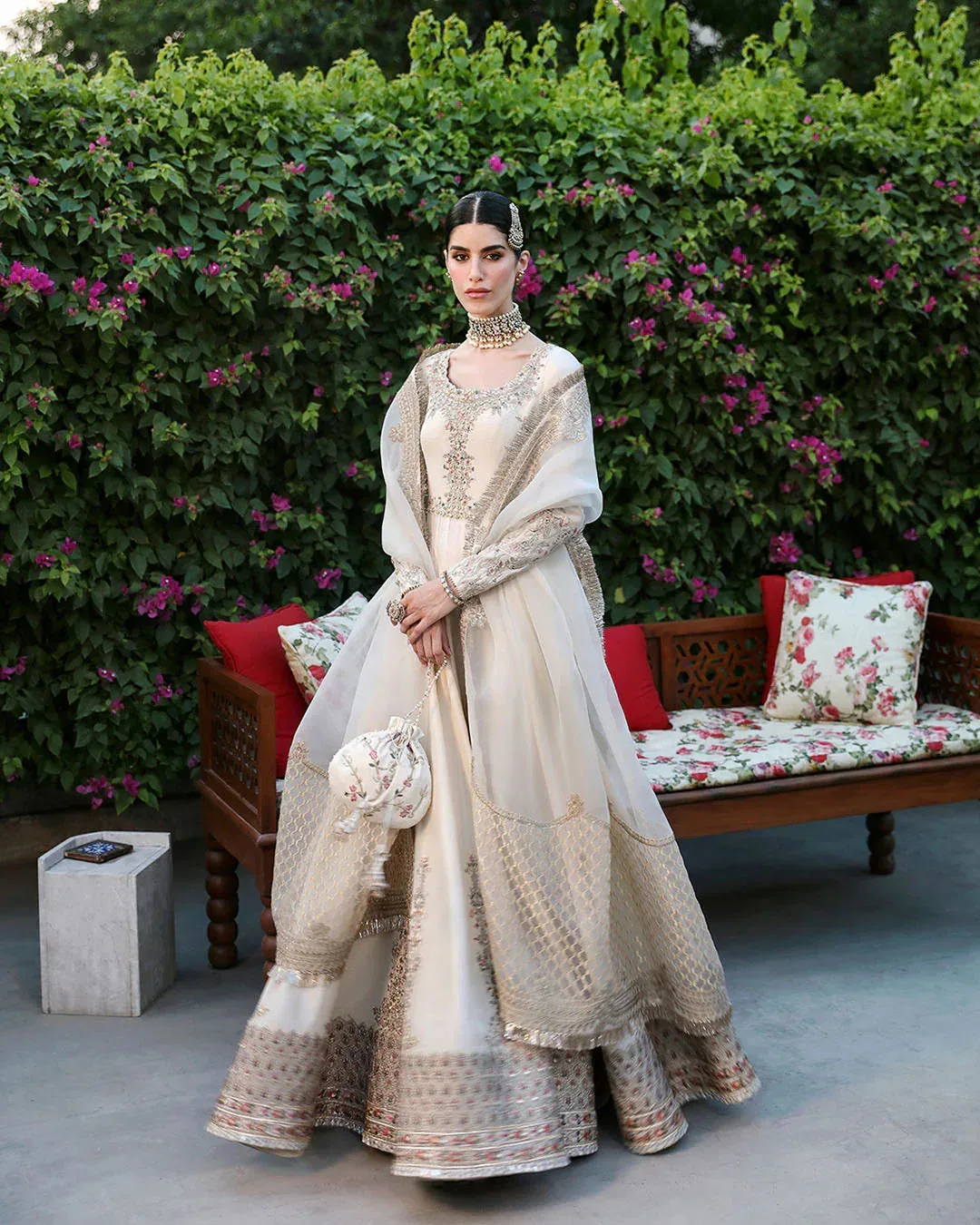 Faiza Saqlain Mehermah Luxe Formals White Raw Silk – view 3 – Poshaq