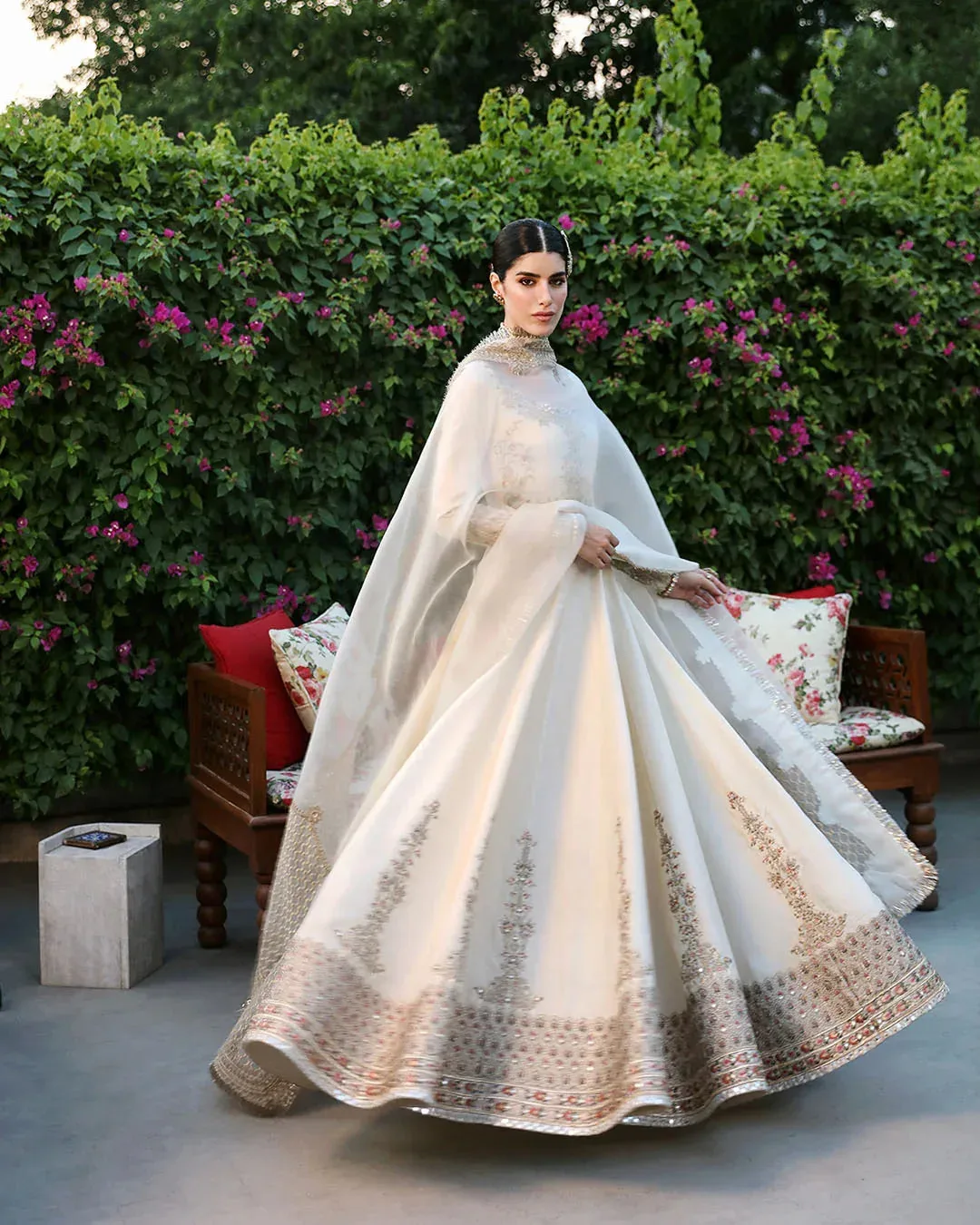 Faiza Saqlain Mehermah Luxe Formals White Raw Silk – view 5 – Poshaq