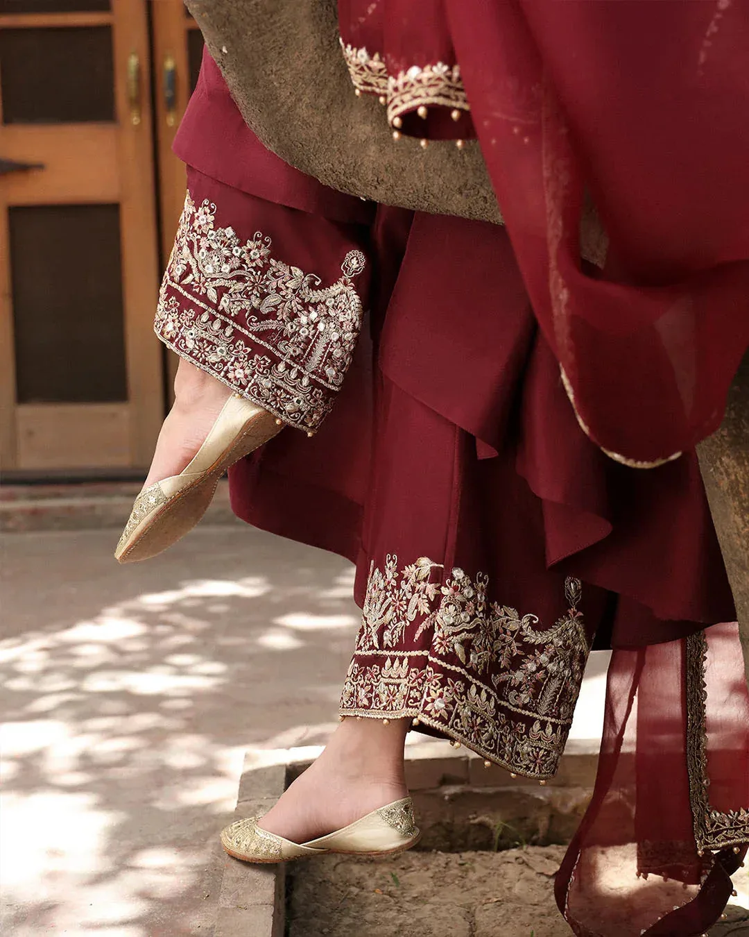 Faiza Saqlain Mehermah Luxe Formals Maroon Raw Silk – view 5 – Poshaq