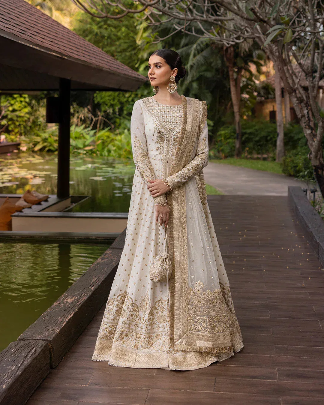 Faiza Saqlain Zinnia Lawn 25 White Organza – view 1 – Poshaq