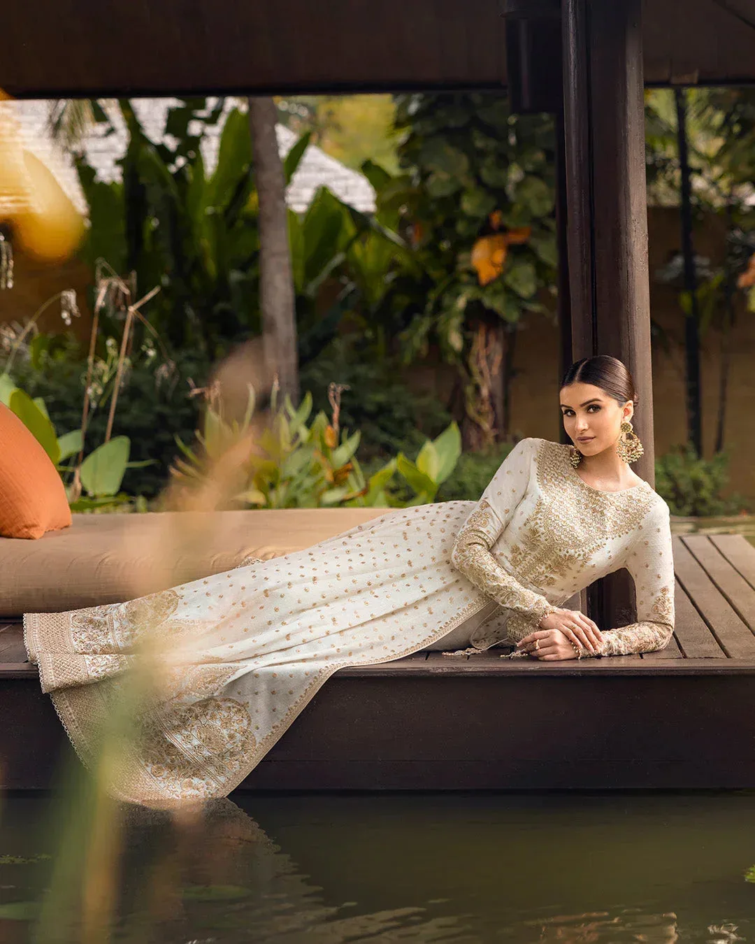 Faiza Saqlain Zinnia Lawn 25 White Organza – view 3 – Poshaq