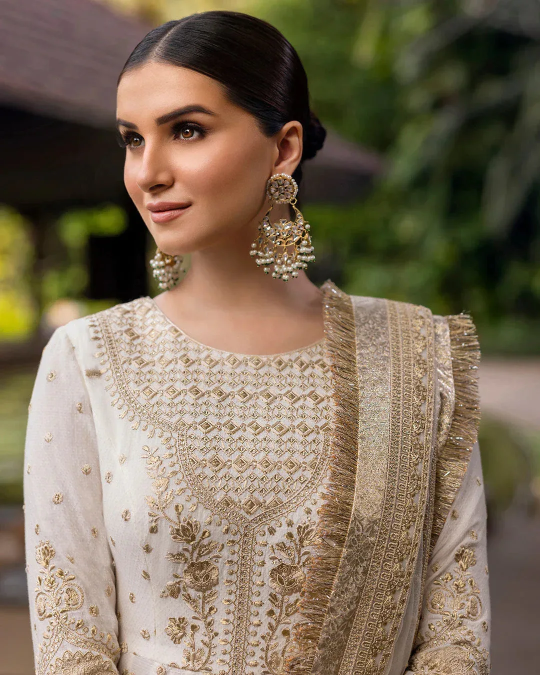 Faiza Saqlain Zinnia Lawn 25 White Organza – view 4 – Poshaq