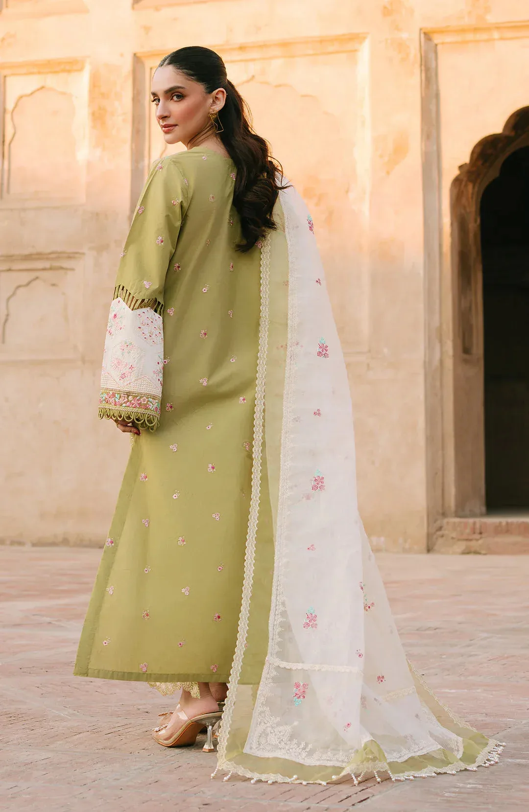 Fiona Sarang Lawn 25 Green Organza – view 2 – Poshaq