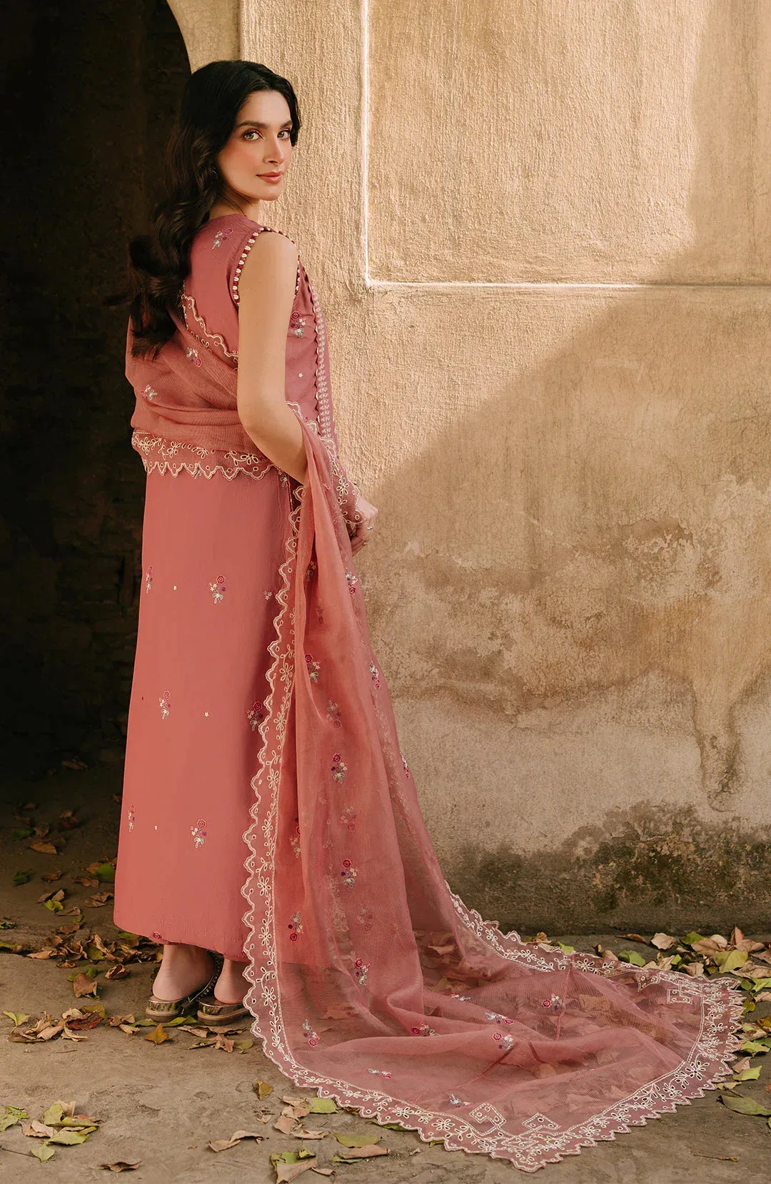 Fiona Sarang Lawn 25 Pink Organza – view 2 – Poshaq