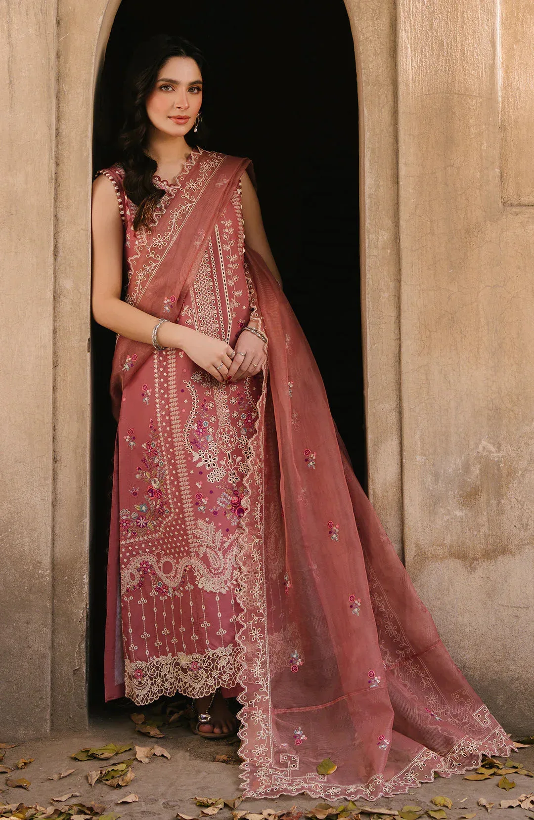 Fiona Sarang Lawn 25 Pink Organza – view 5 – Poshaq