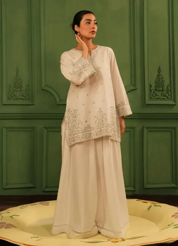 Image Spring the Tea Beige Cotton – view 1 – Poshaq
