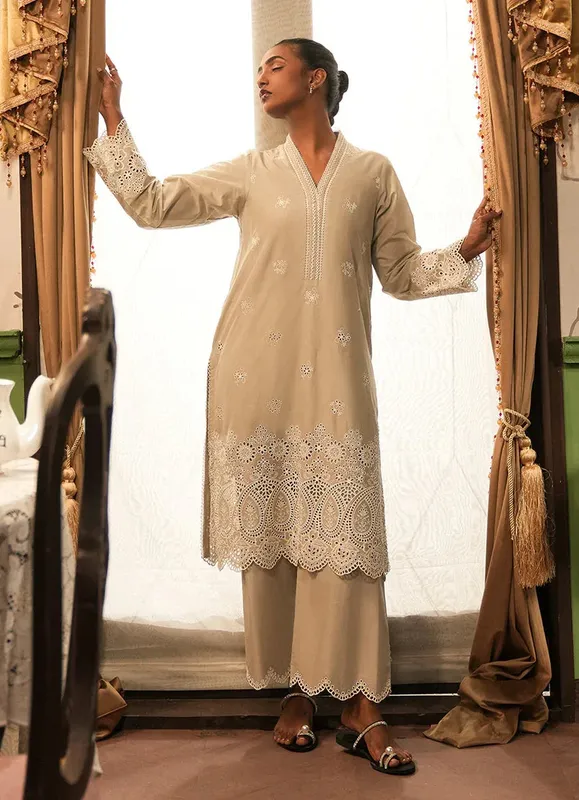 Image Spring the Tea Beige Cotton – view 1 – Poshaq