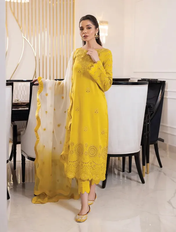 Iznik Lawnkari 24 Yellow Organza – view 1 – Poshaq