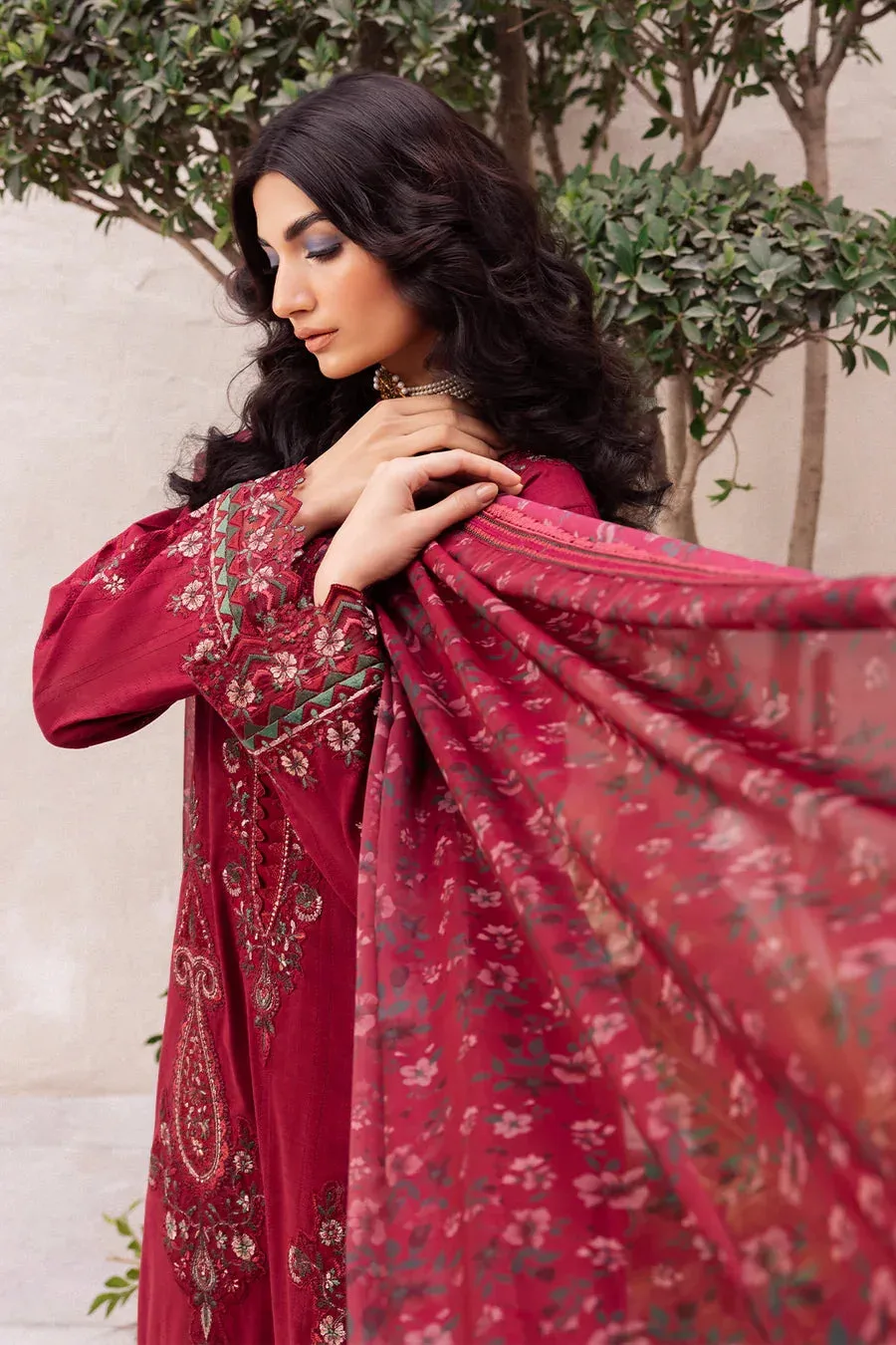 Iznik Dahlia Embroidered Lawn Maroon Organza – view 7 – Poshaq