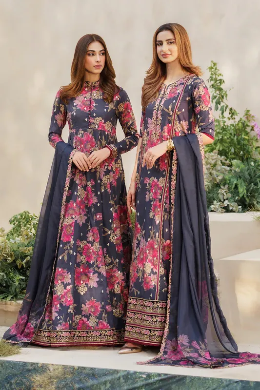 Iznik Exclusive Lawn Grey Organza – view 1 – Poshaq
