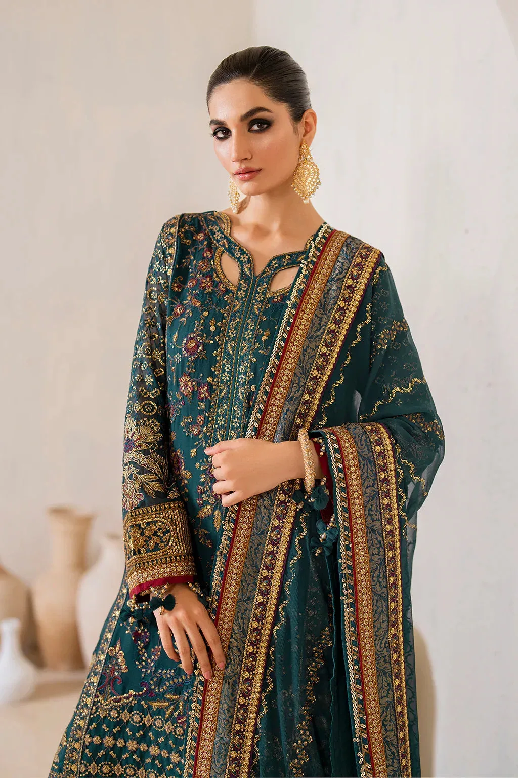 Iznik Chinnon Chiffon Teal Raw Silk – view 4 – Poshaq