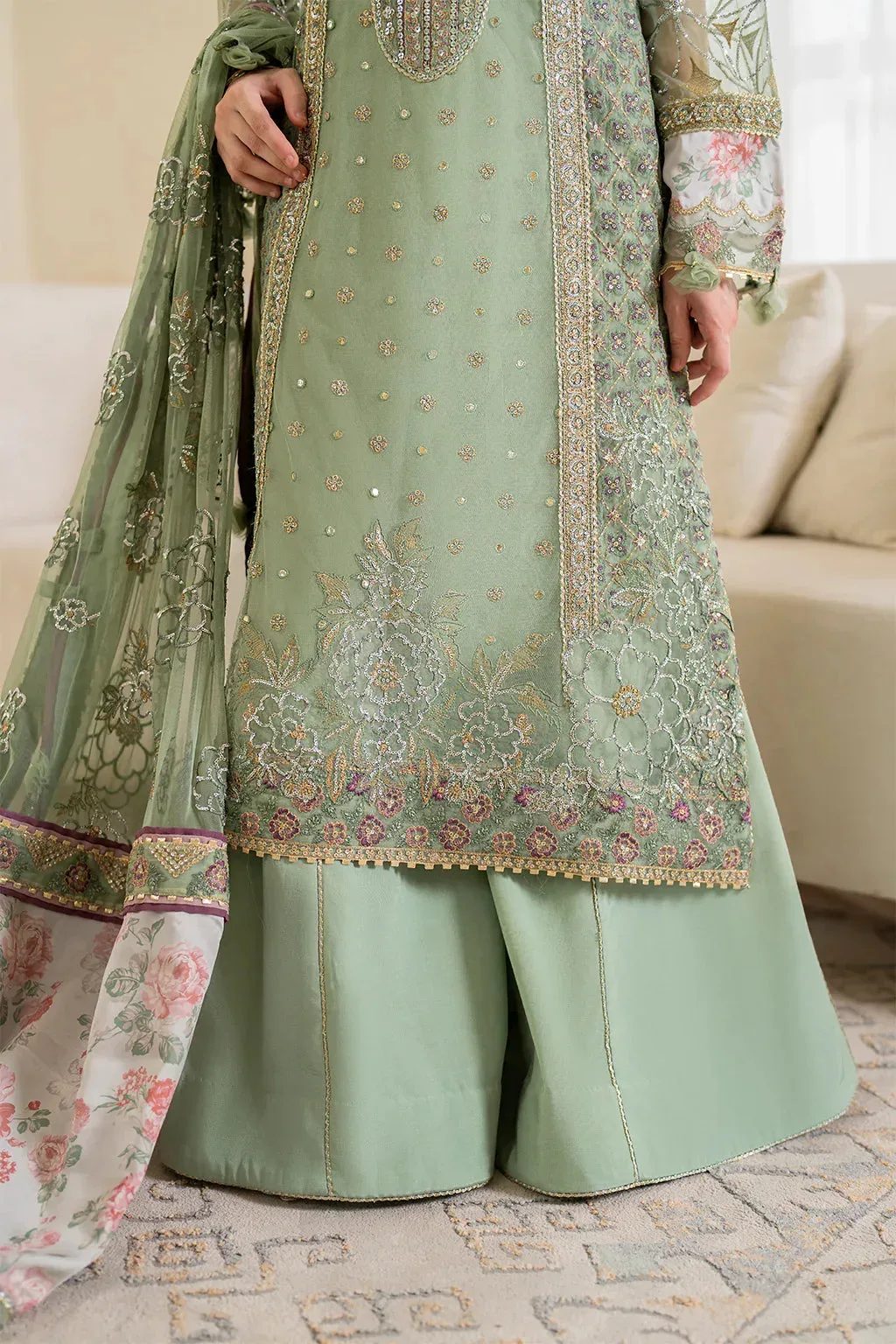 Iznik Chinnon Chiffon Green Raw Silk – view 6 – Poshaq