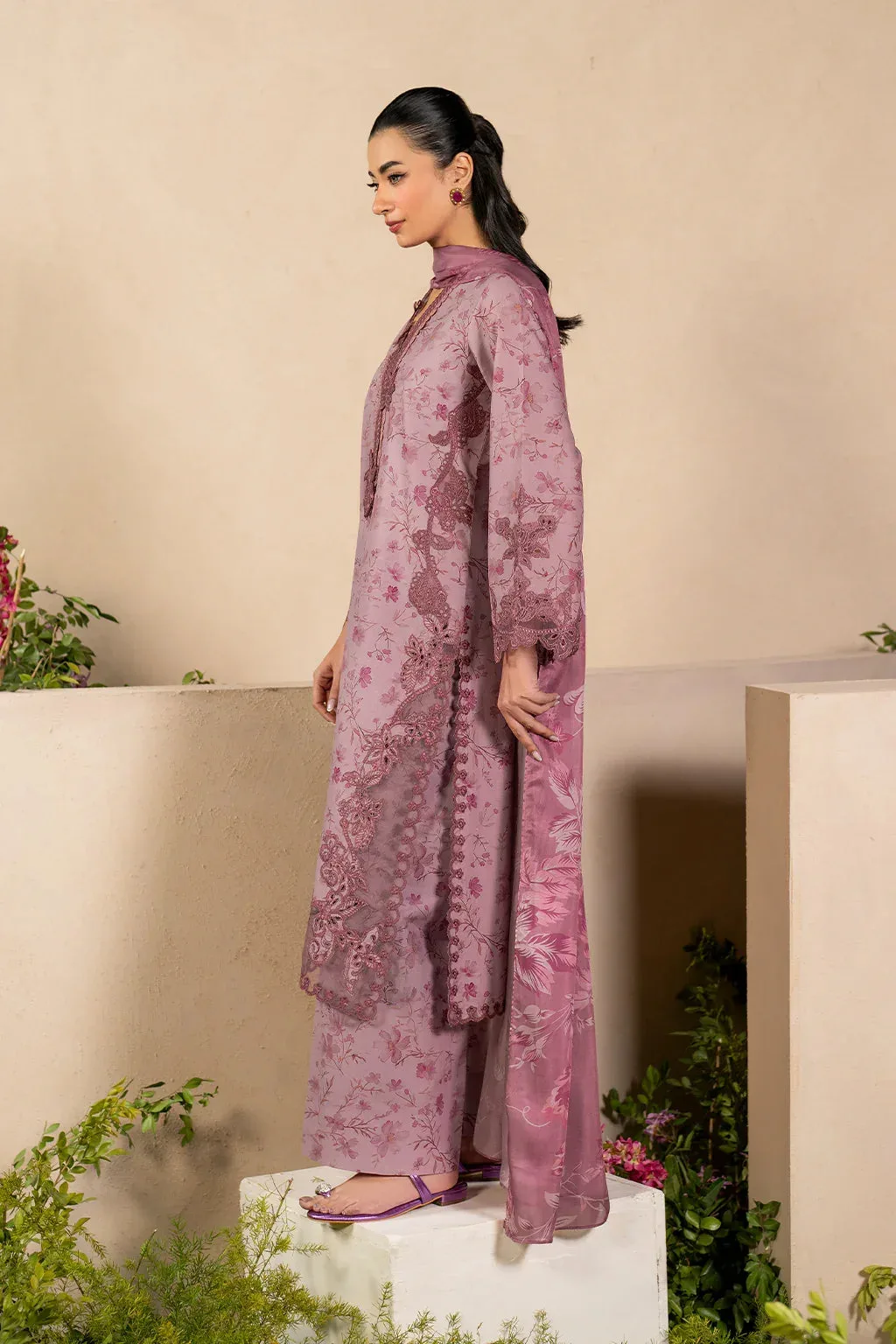 Iznik Festive Lawn 25 Organza – view 5 – Poshaq