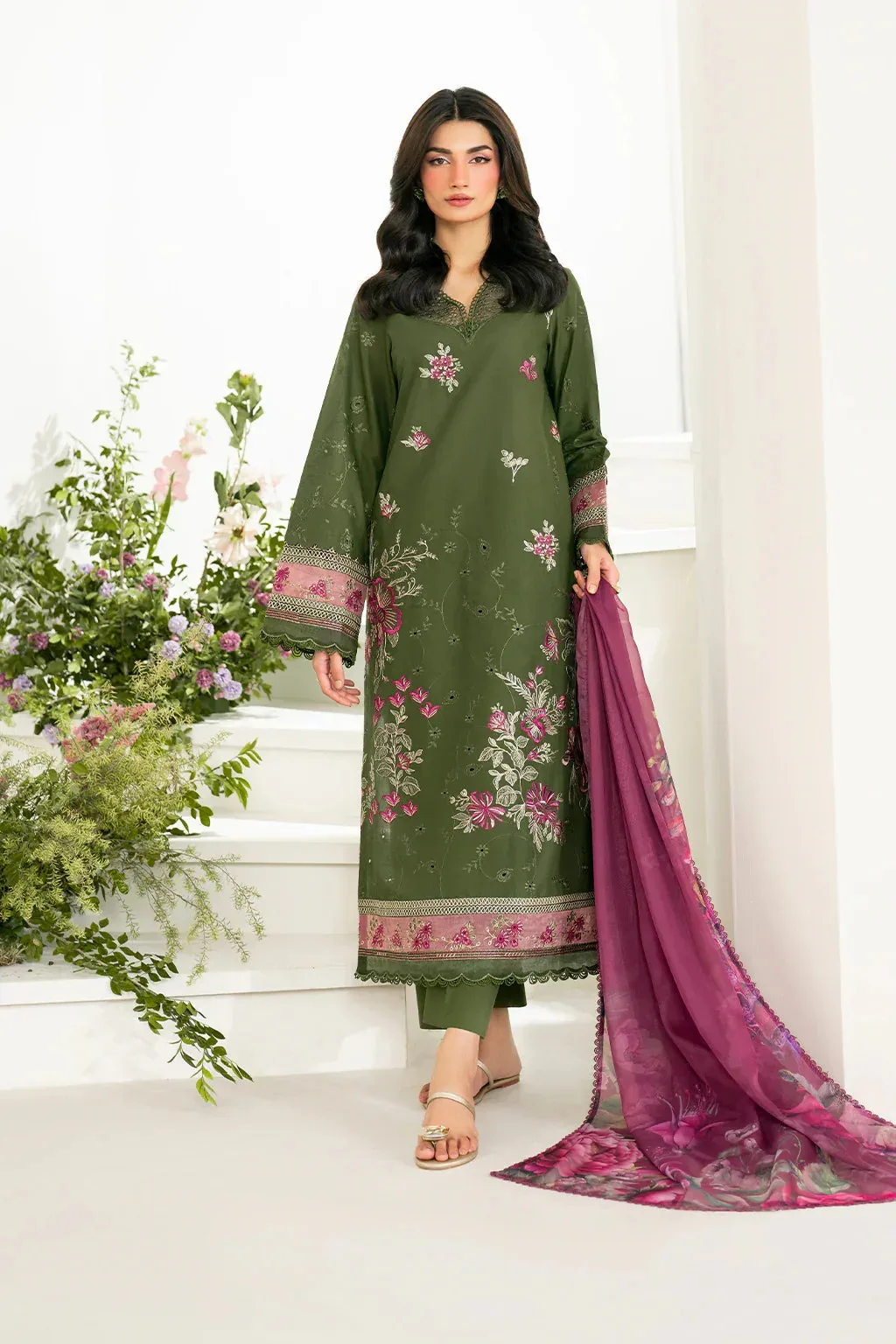Iznik Festive Edition Organza – view 1 – Poshaq