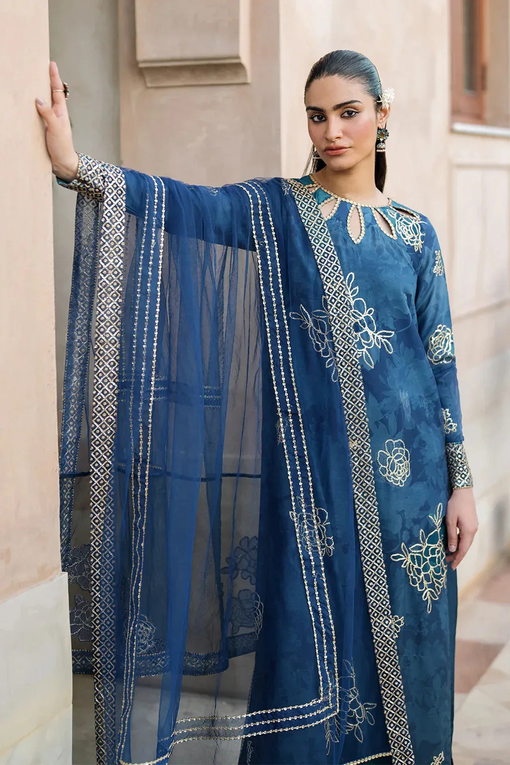 Iznik Bandhani Formals Georgette – view 3 – Poshaq