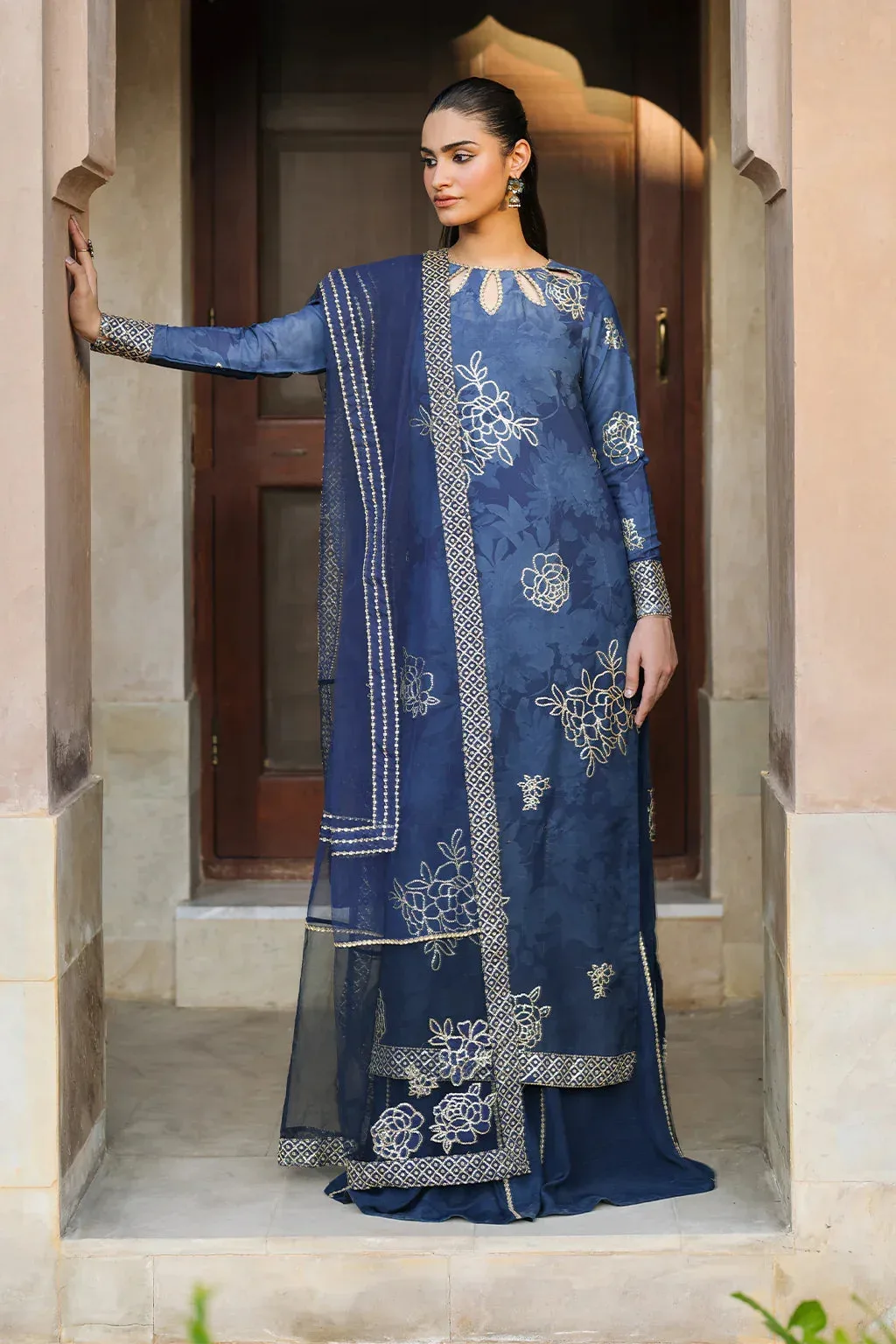 Iznik Bandhani Formals Georgette – view 4 – Poshaq