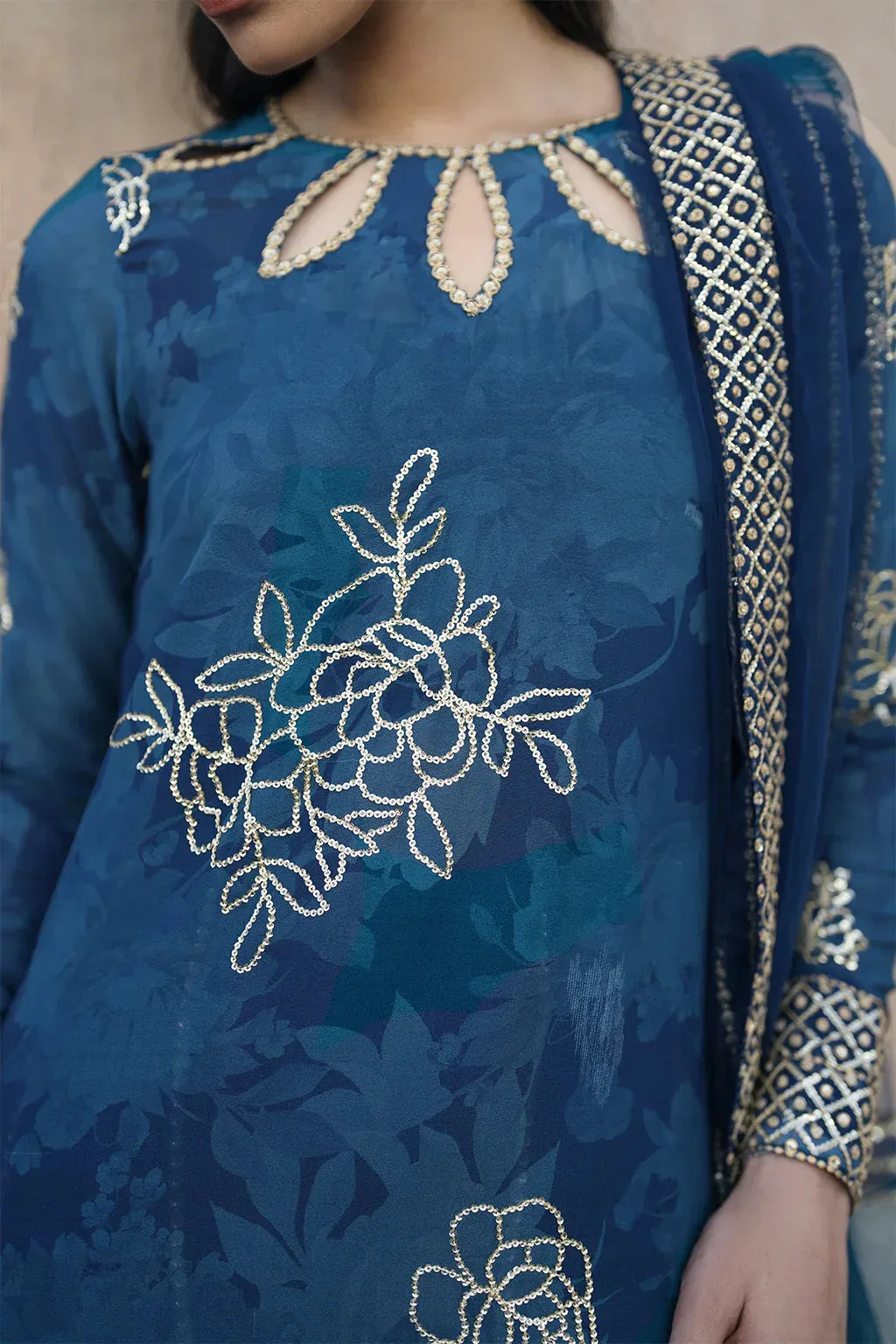 Iznik Bandhani Formals Georgette – view 5 – Poshaq