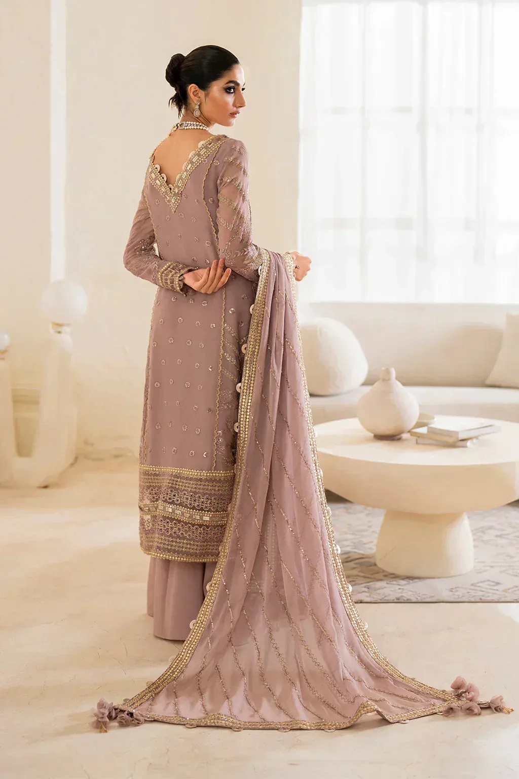 Iznik Lilac Raw Silk – view 7 – Poshaq