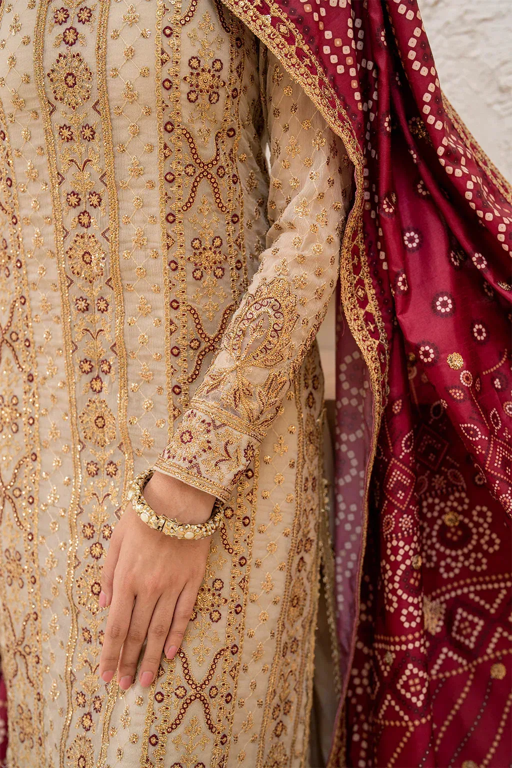 Iznik Raw Silk – view 10 – Poshaq