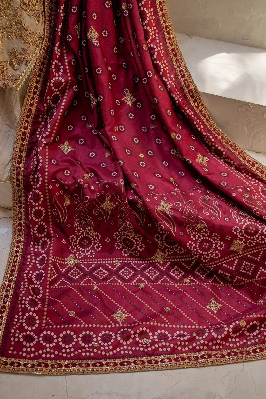 Iznik Raw Silk – view 11 – Poshaq