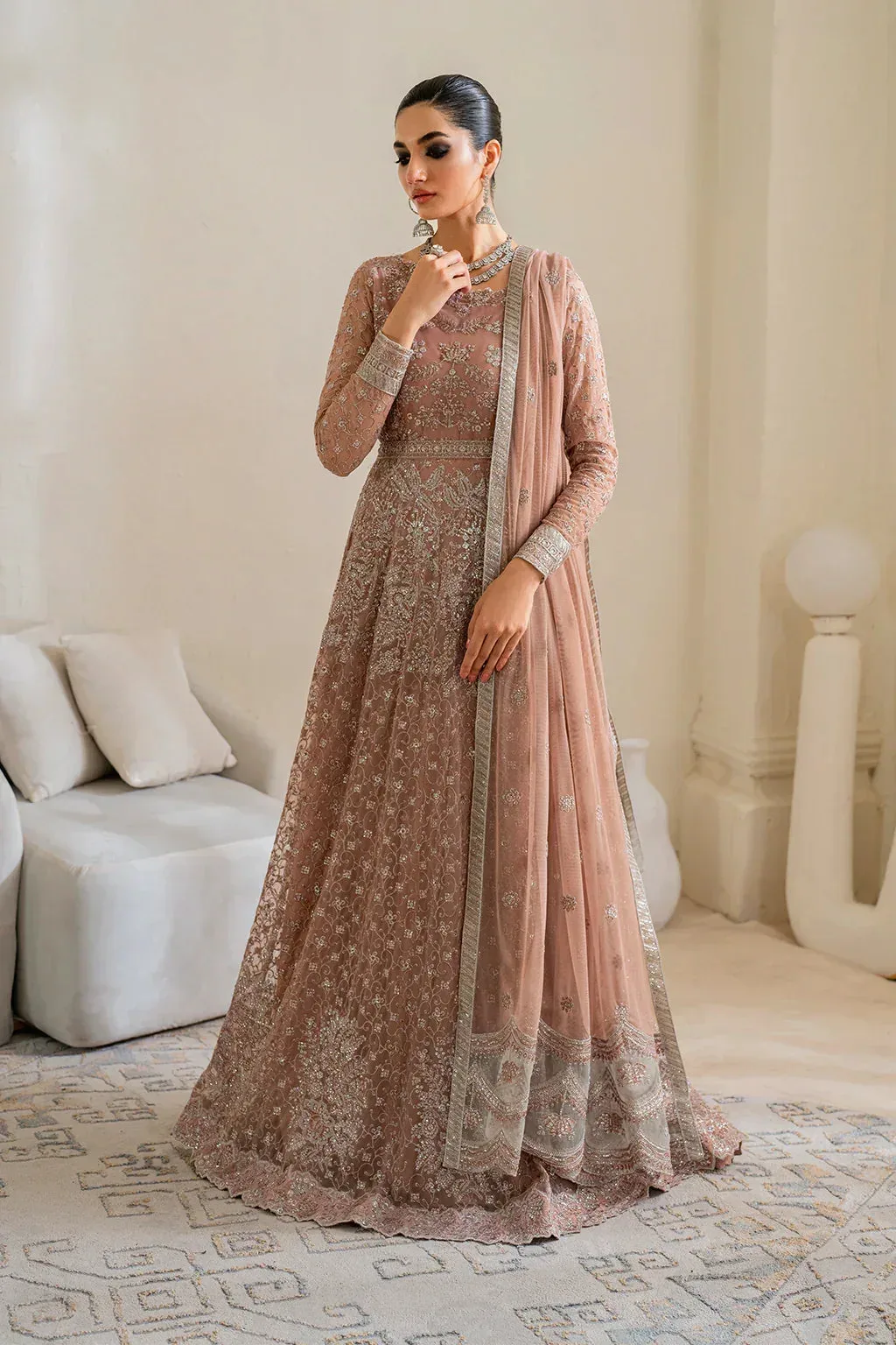 Iznik Raw Silk – view 11 – Poshaq