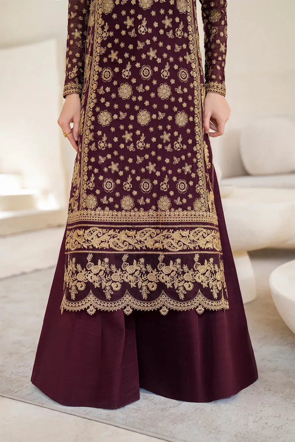 Iznik Raw Silk – view 3 – Poshaq