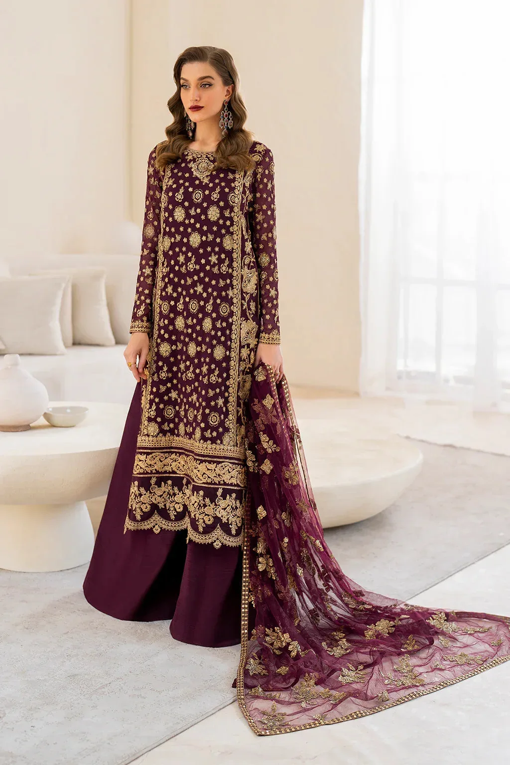 Iznik Raw Silk – view 4 – Poshaq