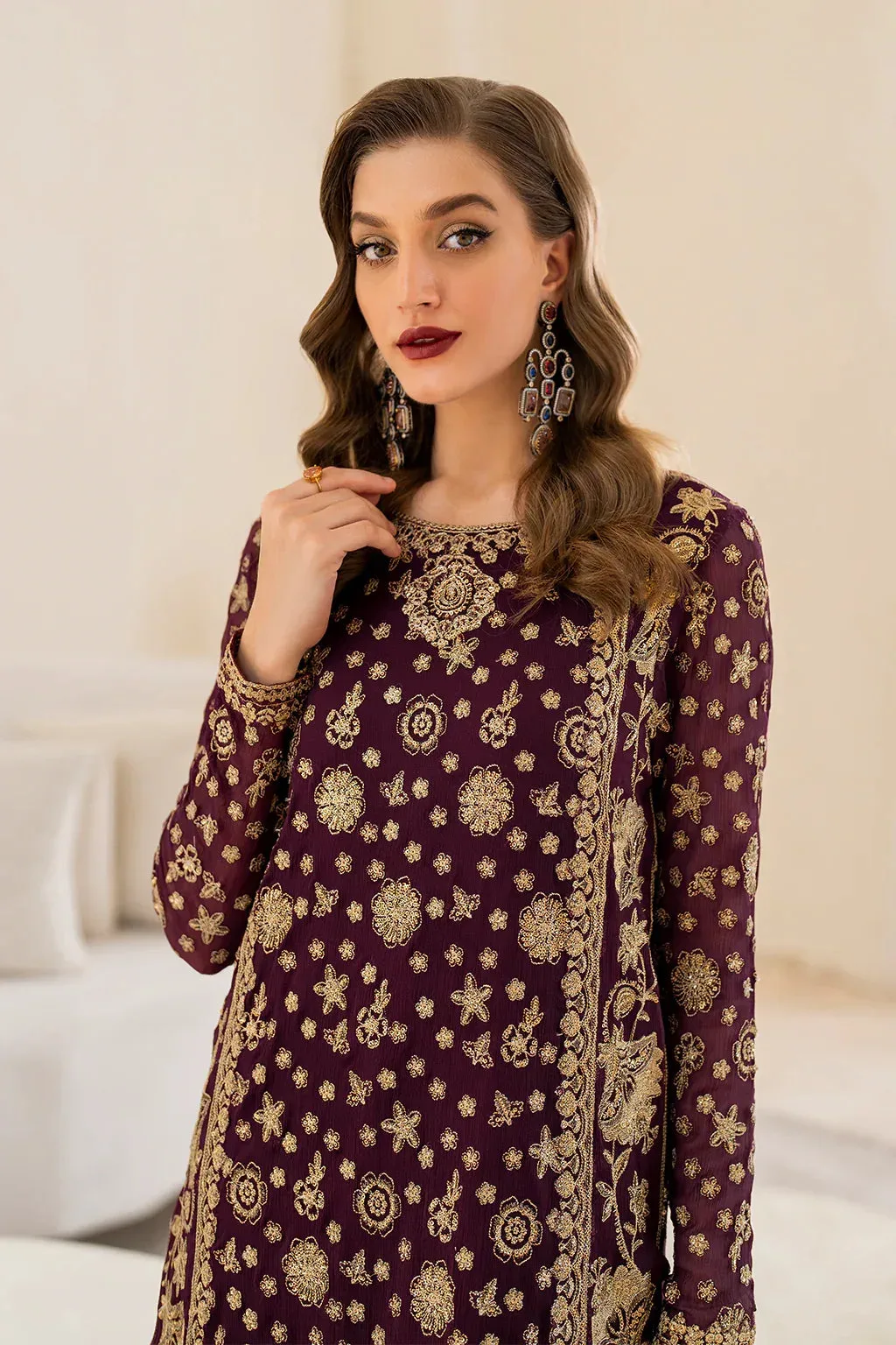 Iznik Raw Silk – view 5 – Poshaq