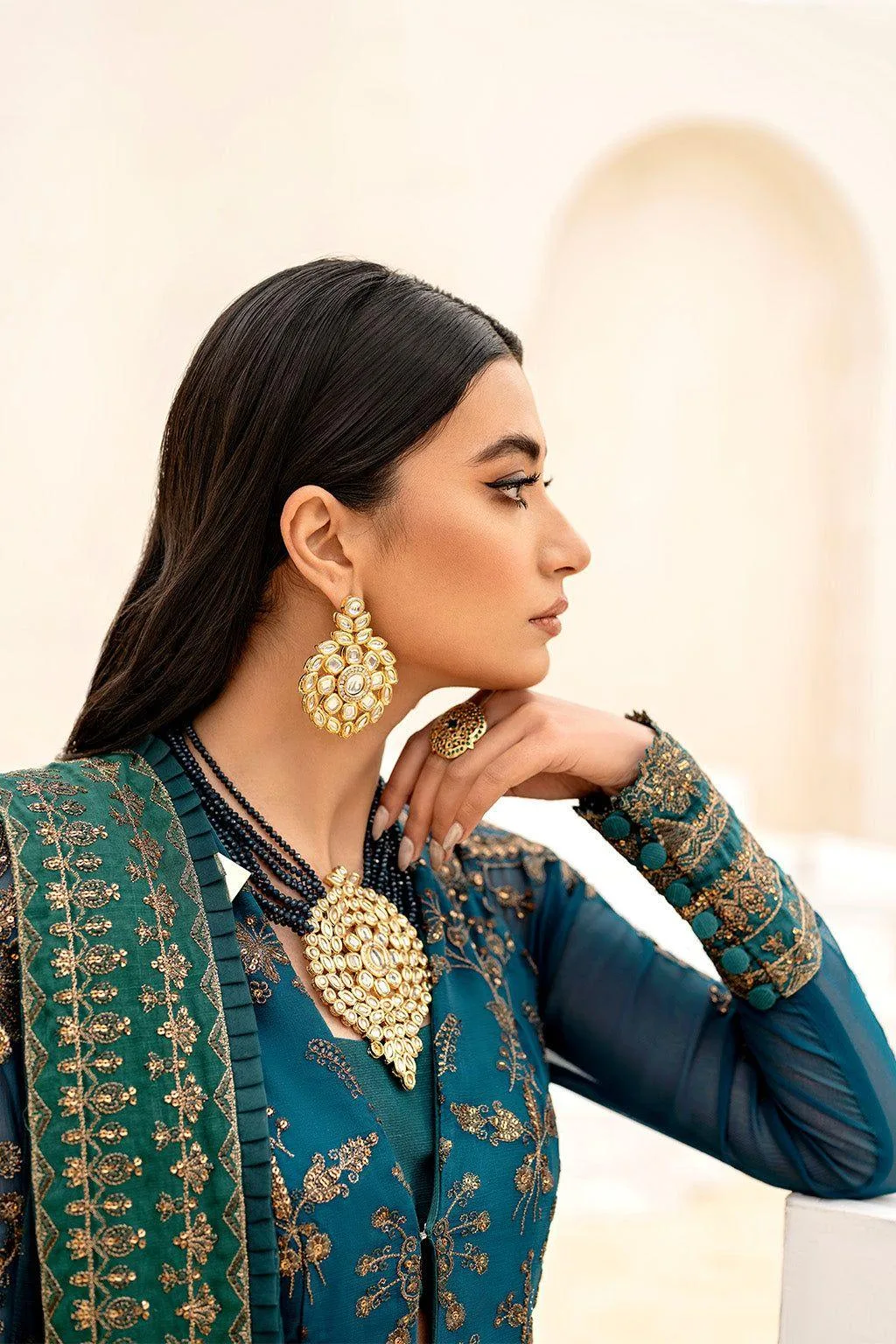 Iznik Raw Silk – view 2 – Poshaq