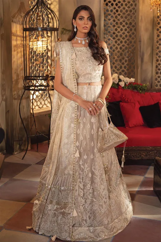 Iznik Raw Silk – view 1 – Poshaq