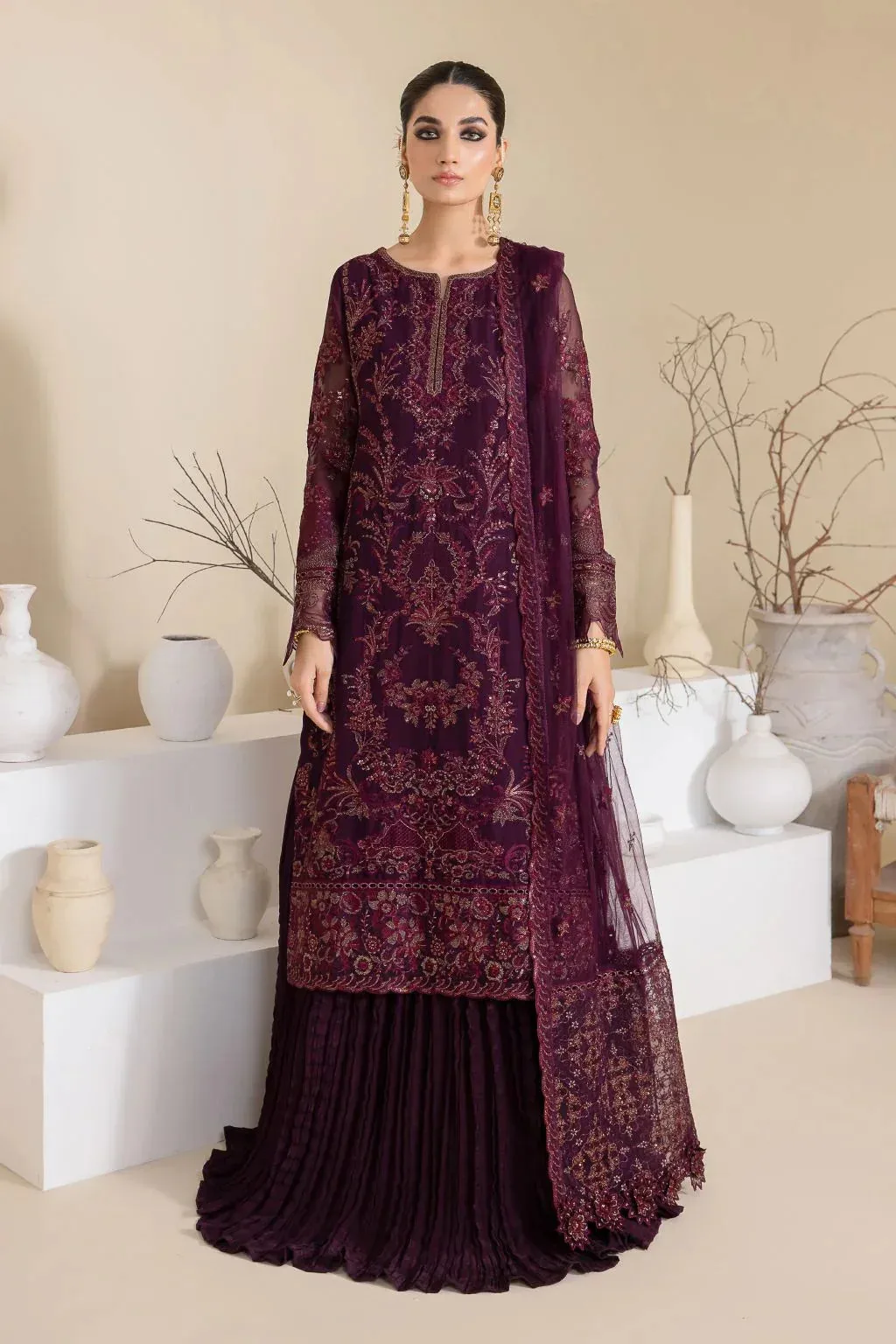 Iznik Raw Silk – view 1 – Poshaq