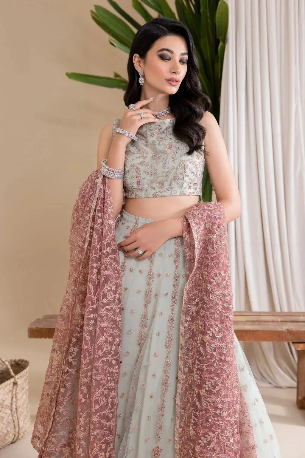 Iznik Raw Silk – view 6 – Poshaq