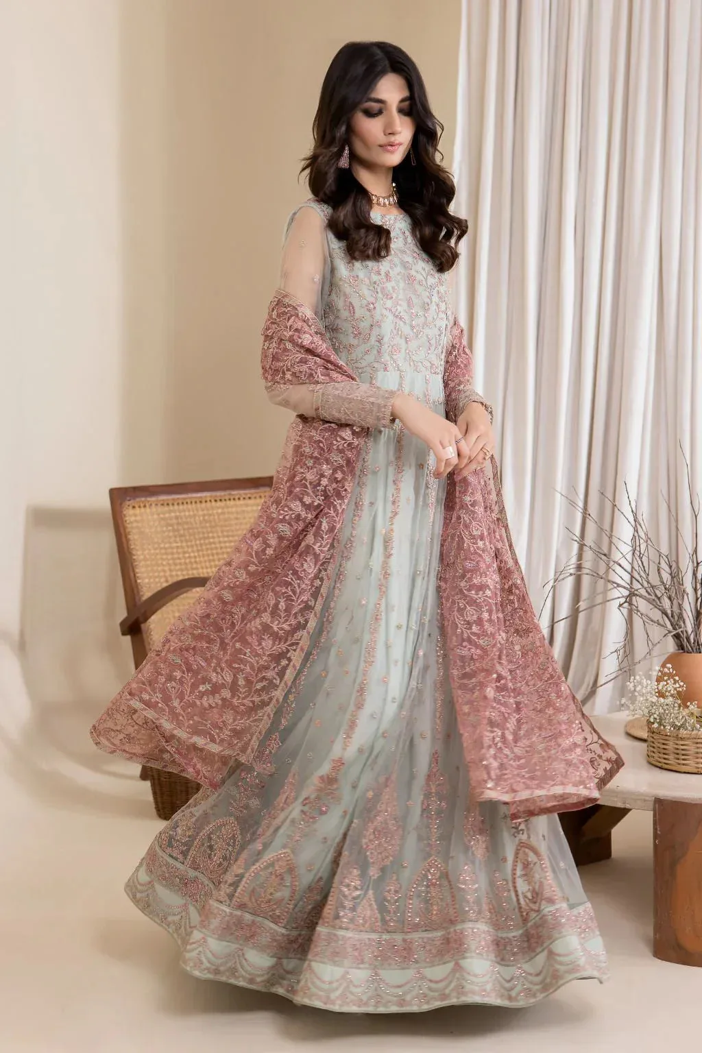 Iznik Raw Silk – view 9 – Poshaq
