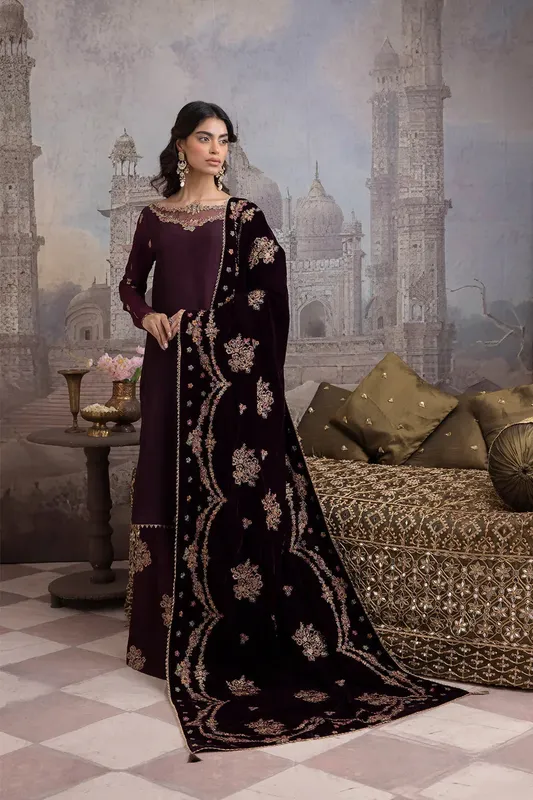 Iznik Raw Silk – view 1 – Poshaq