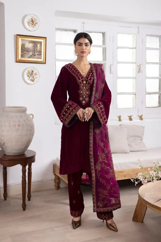 Iznik Organza – view 1 – Poshaq