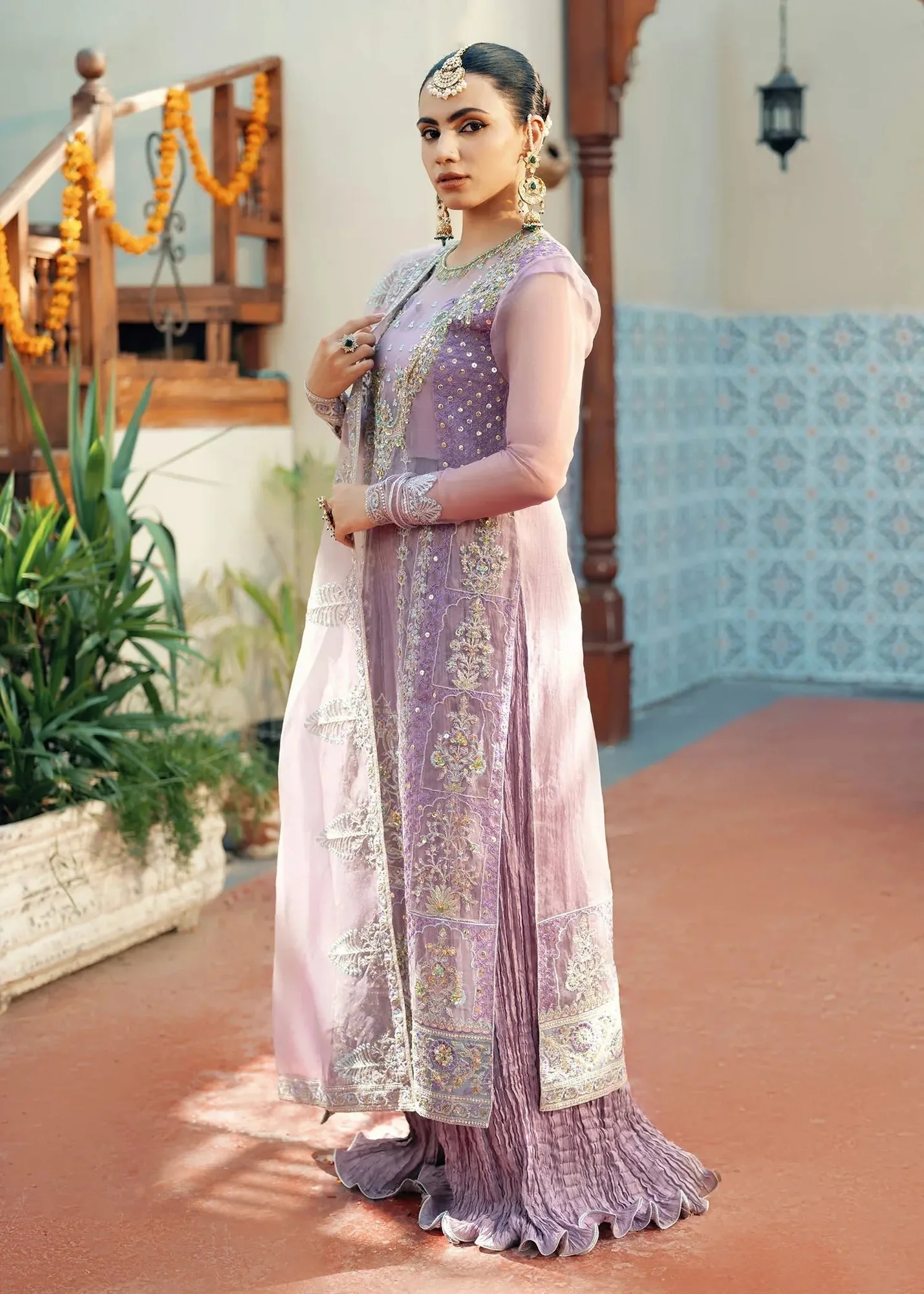 Jamnii Noor e Nazakat Soft Lilac Raw Silk – view 3 – Poshaq