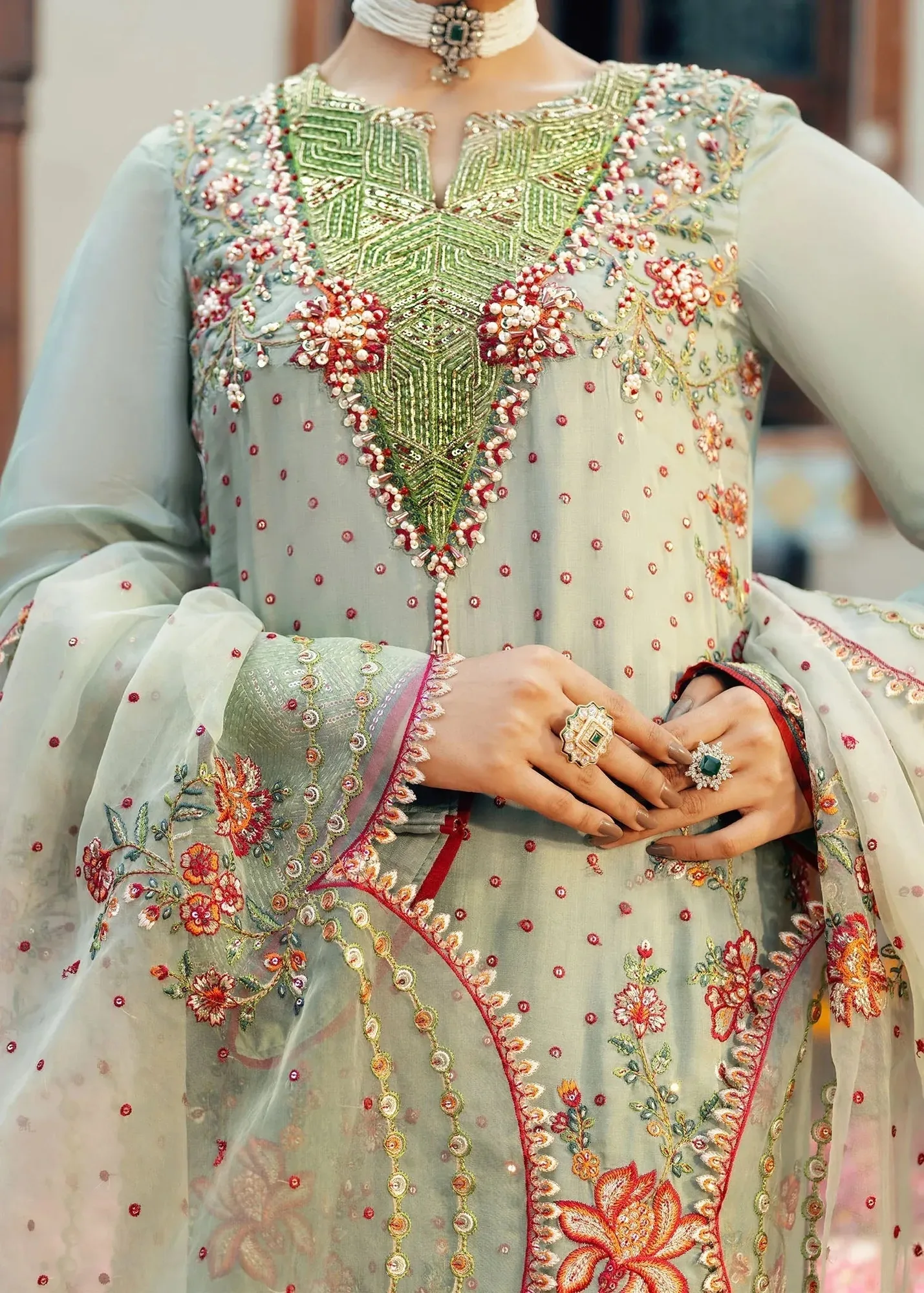 Jamnii Noor e Nazakat Sage Raw Silk – view 4 – Poshaq