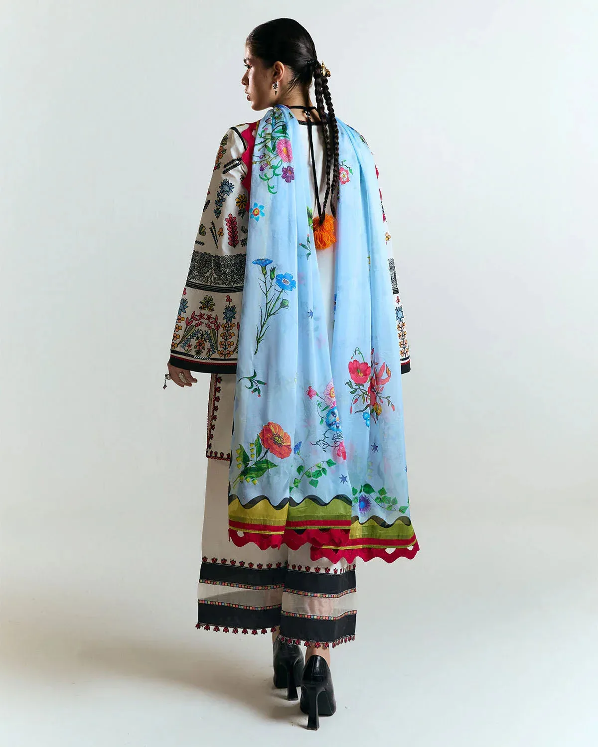 Jugnu SS 25 Ivory Cotton – view 4 – Poshaq