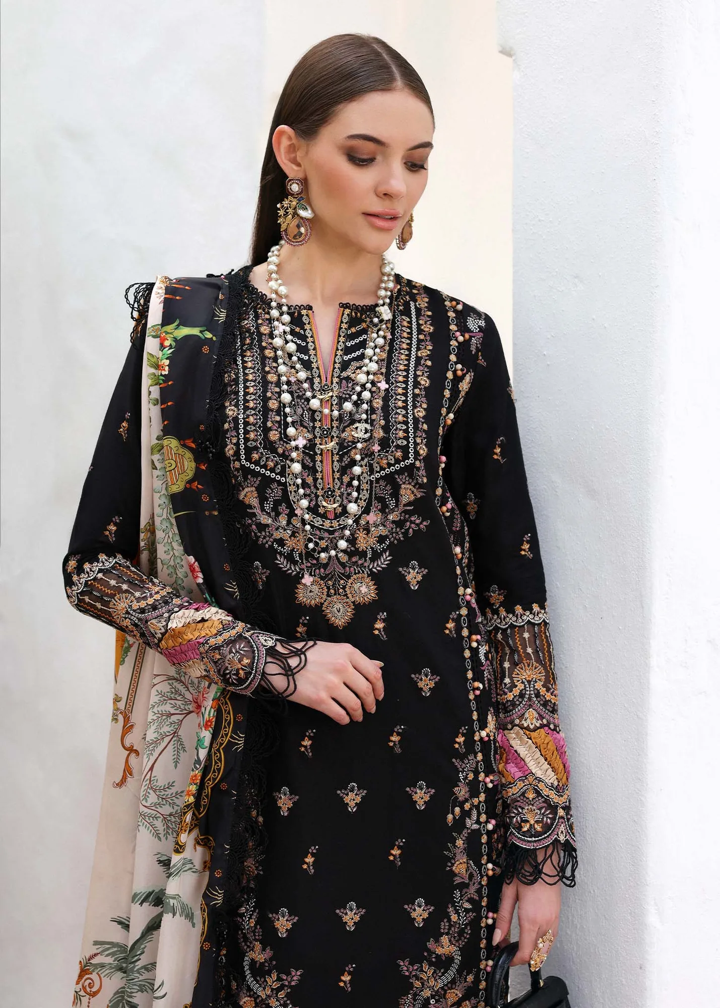 Kanwal Malik Elysia Luxury Lawn 25 Black Cambric – view 3 – Poshaq