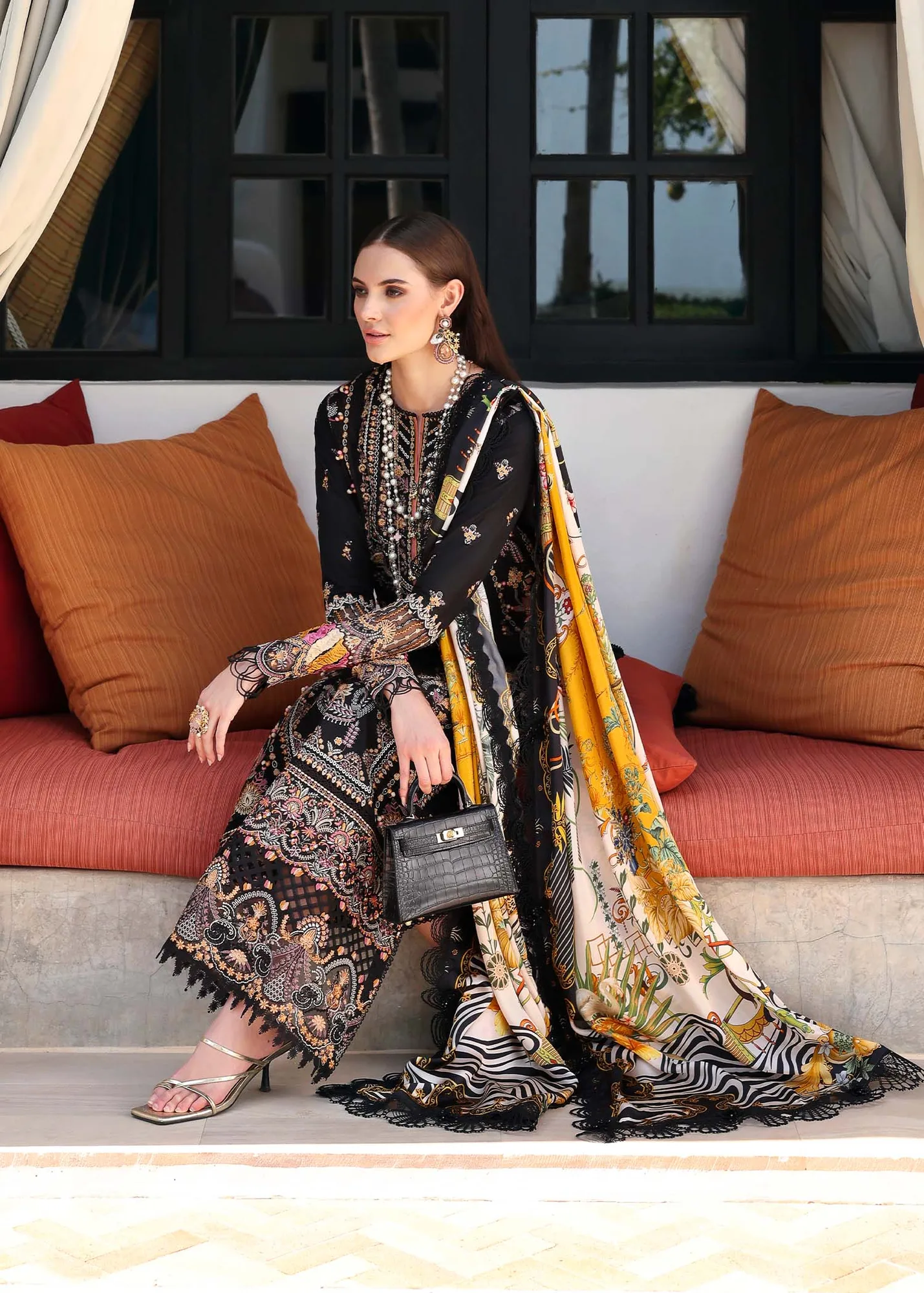 Kanwal Malik Elysia Luxury Lawn 25 Black Cambric – view 5 – Poshaq