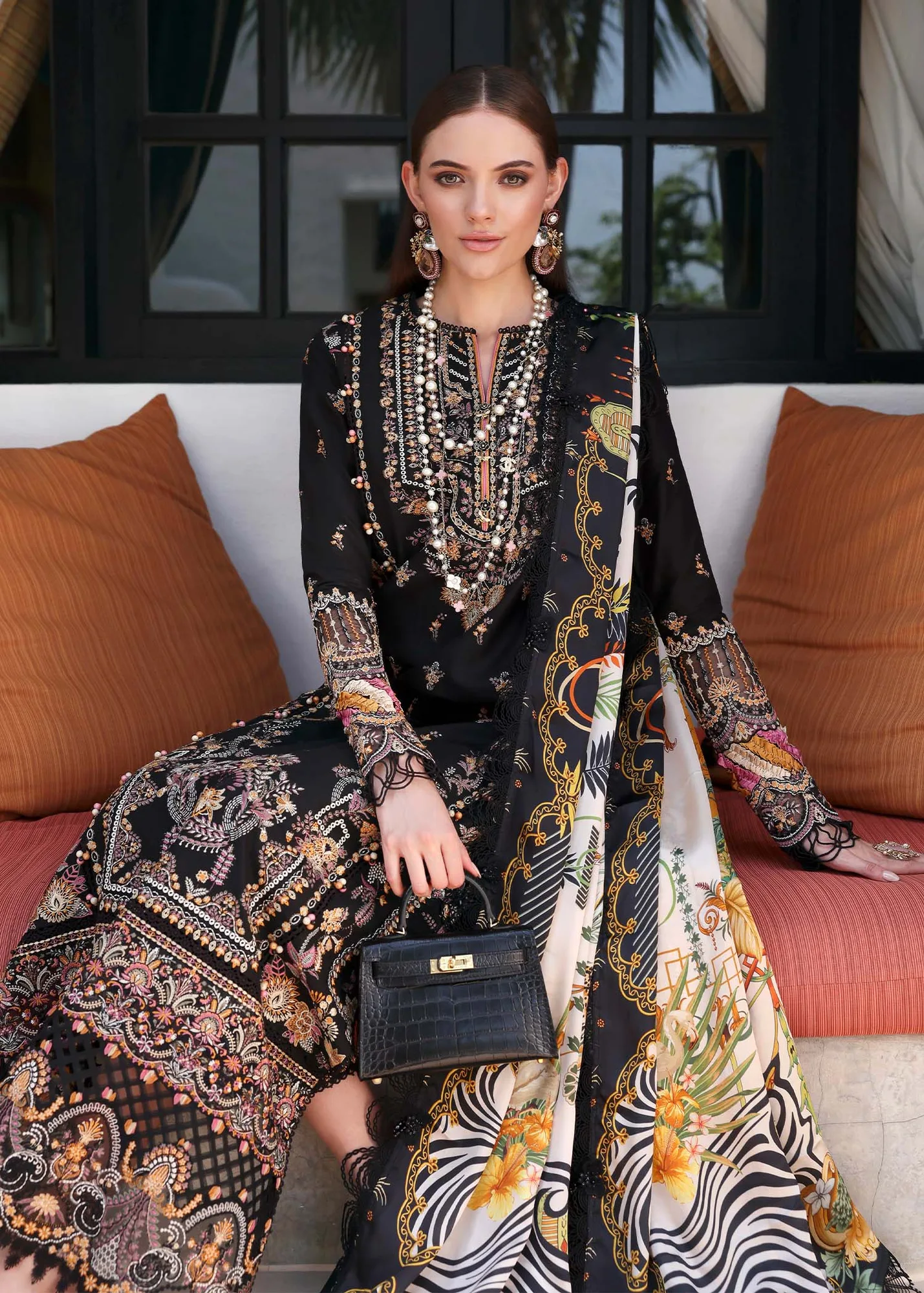 Kanwal Malik Elysia Luxury Lawn 25 Black Cambric – view 6 – Poshaq