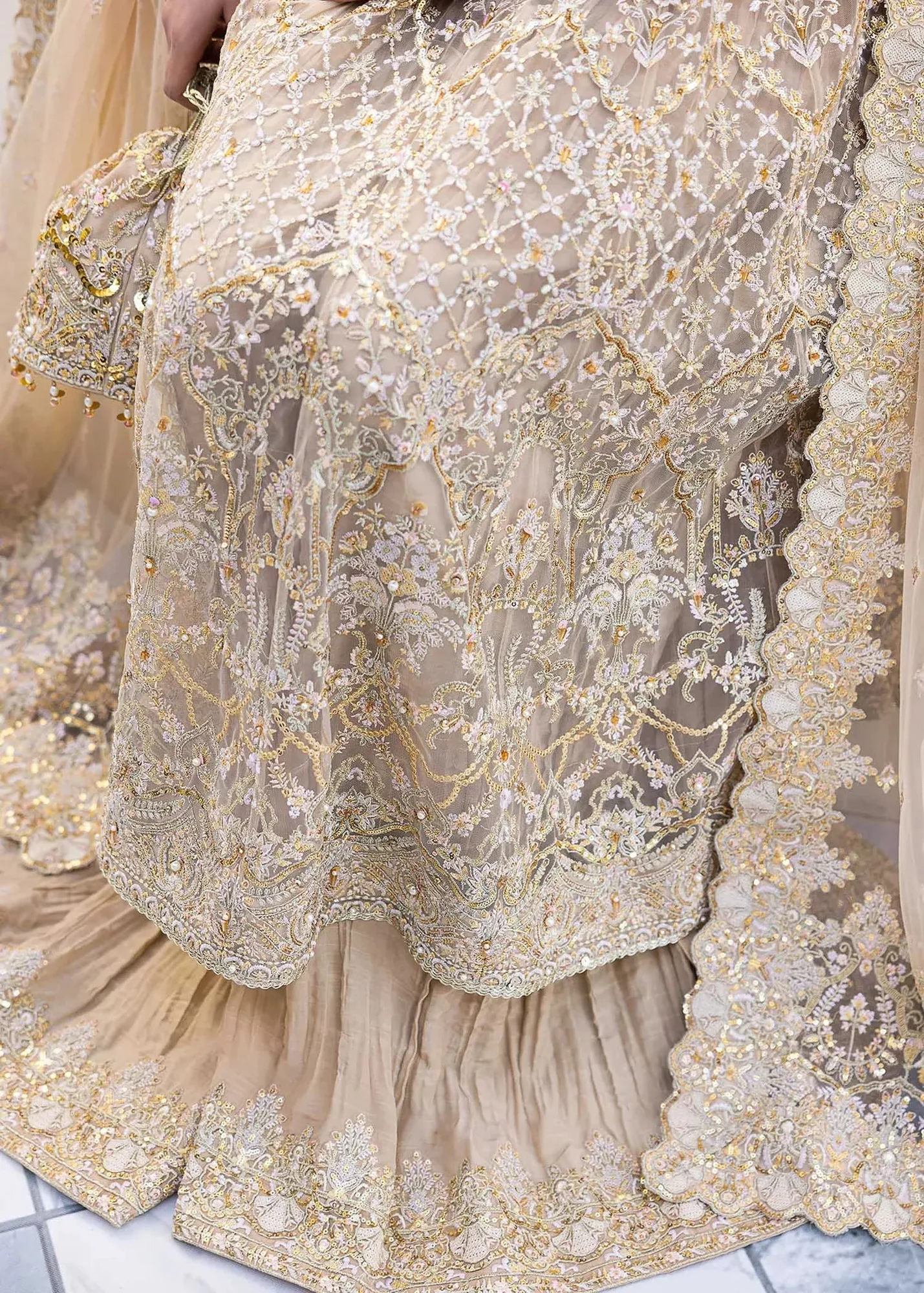 Kanwal Malik Nia Raw Silk – view 6 – Poshaq
