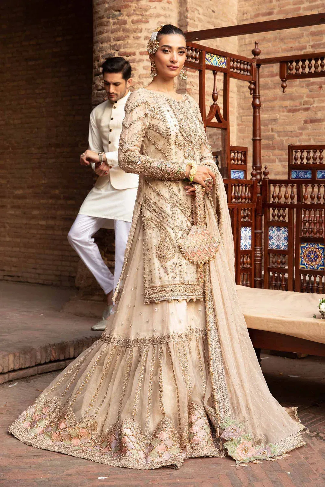 Maria B Bridal Couture Ivory – view 4 – Poshaq