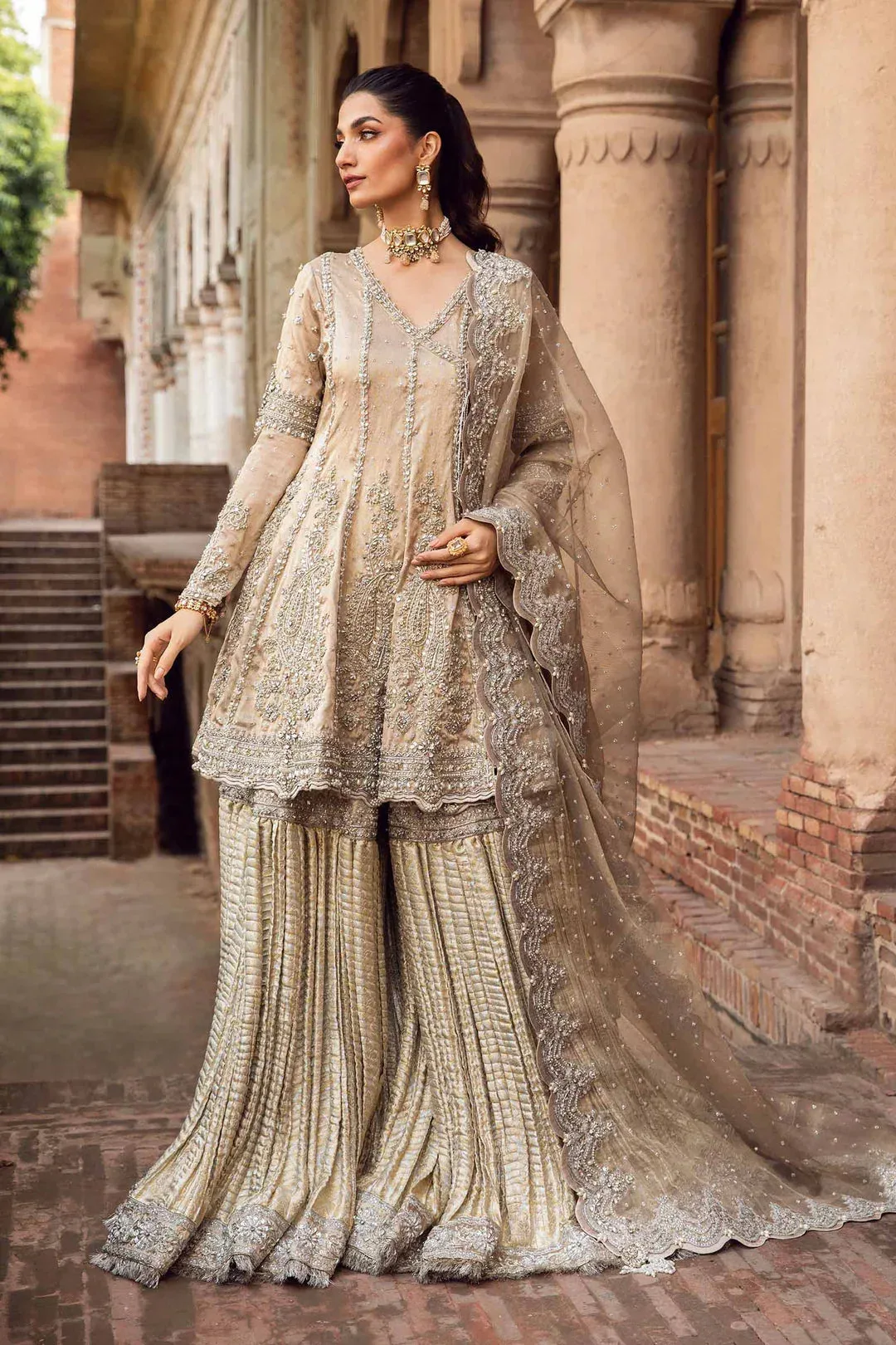 Maria B Bridal Couture Gold – view 5 – Poshaq