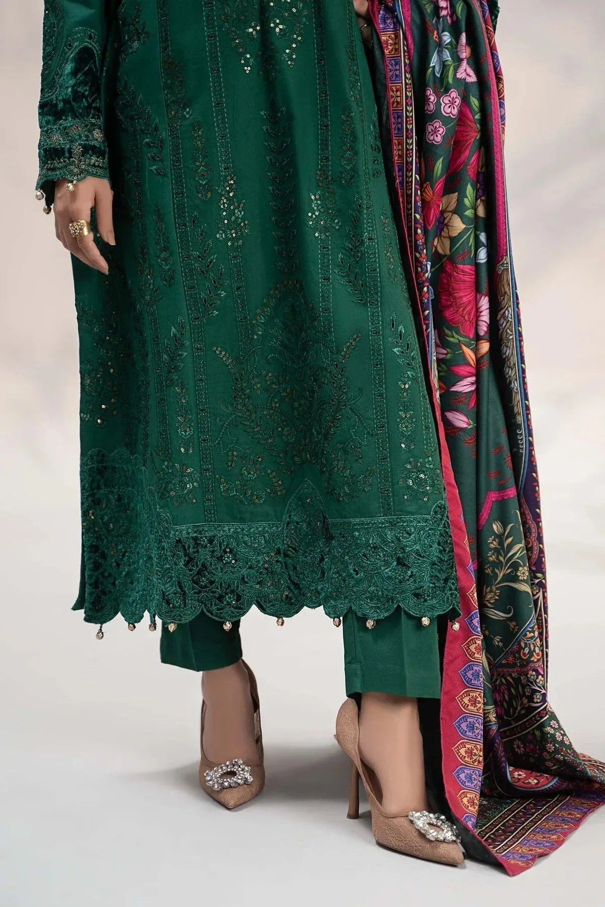 Maria B Casual Pret 2024 Green Organza – view 4 – Poshaq