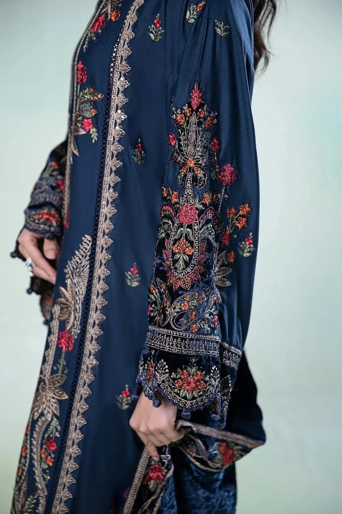 Maria B Casual Pret 2024 Blue Velvet – view 3 – Poshaq